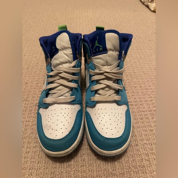 Nike Air Jordan 1 Mid SE Sprite Dark Powder Blue Green Strike Racer Blue Sz 4.5Y - Picture 6 of 9